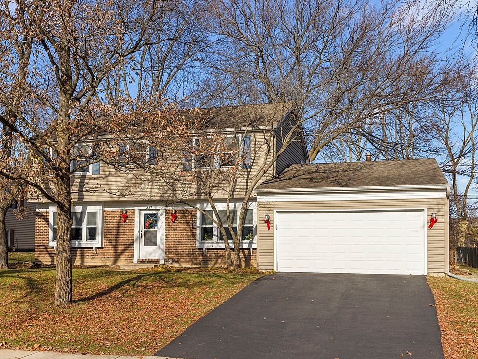2nd image of 221 Cedarbrook Rd