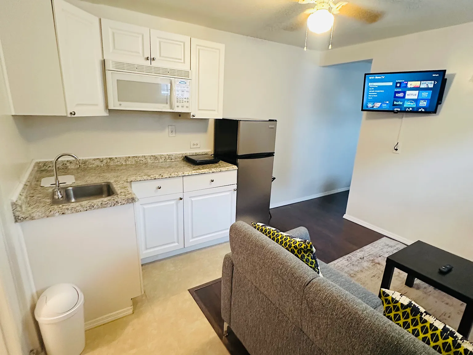 1 bed, 470 sqft, $1,250 — Photo 1