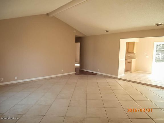2nd image of 5576 Lofty Pines Cir S