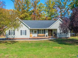 1196 Howardsville Tpke, Stuarts Draft, VA 24477
