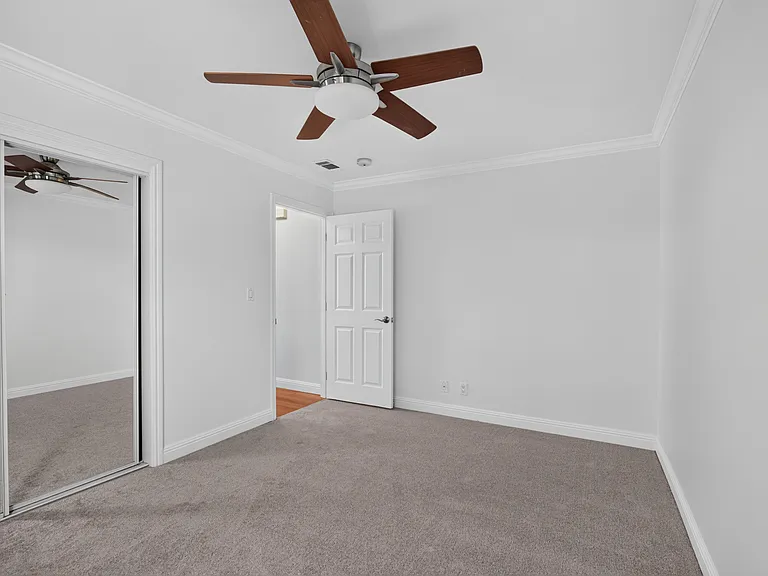 879 S Knickerbocker Dr — Photo 18