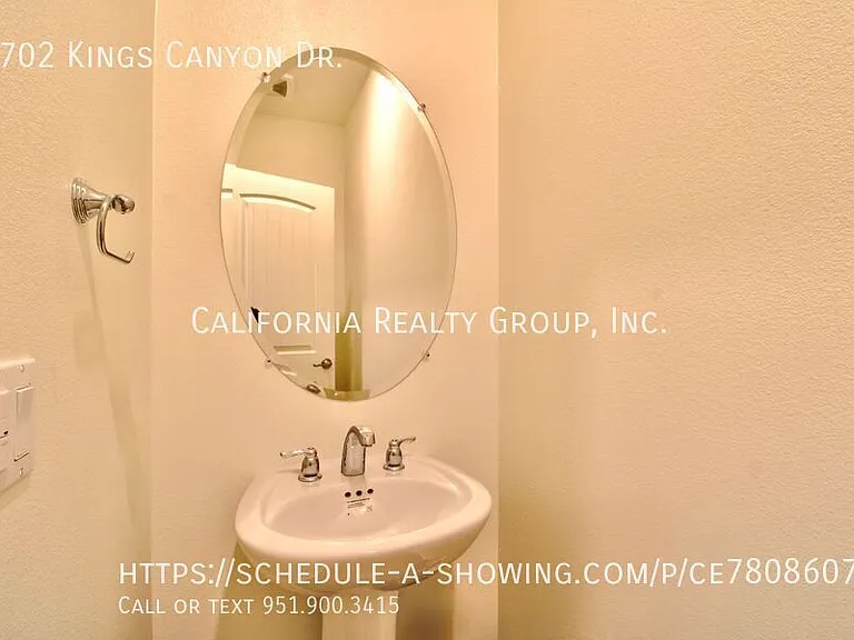 2702 Kings Canyon Dr — Photo 51