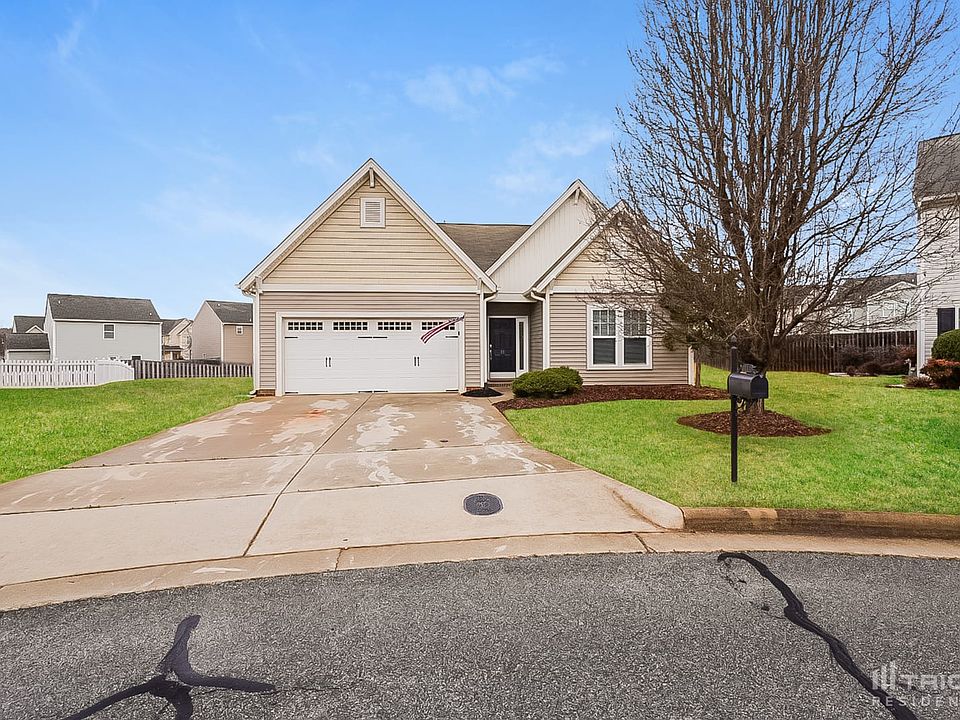 1st image of 11 Shorthorn Ct