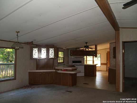5th image of 182 Deep Woods Dr