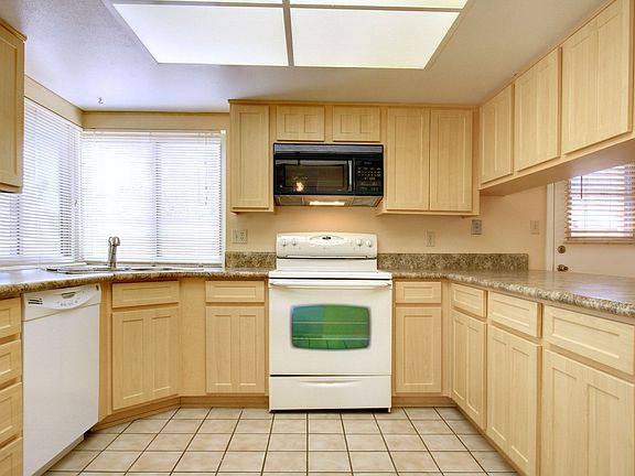 Kitchen-View 2