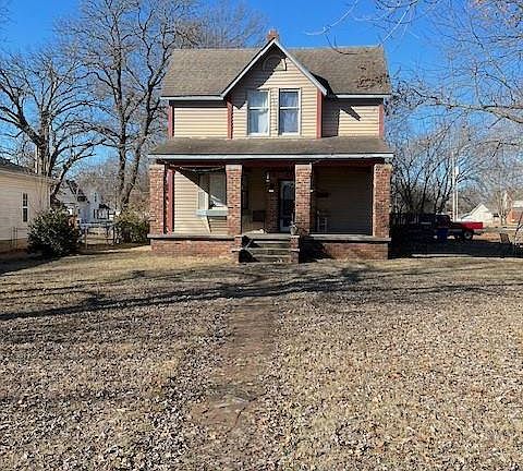 3rd image of 1809 N Joplin St