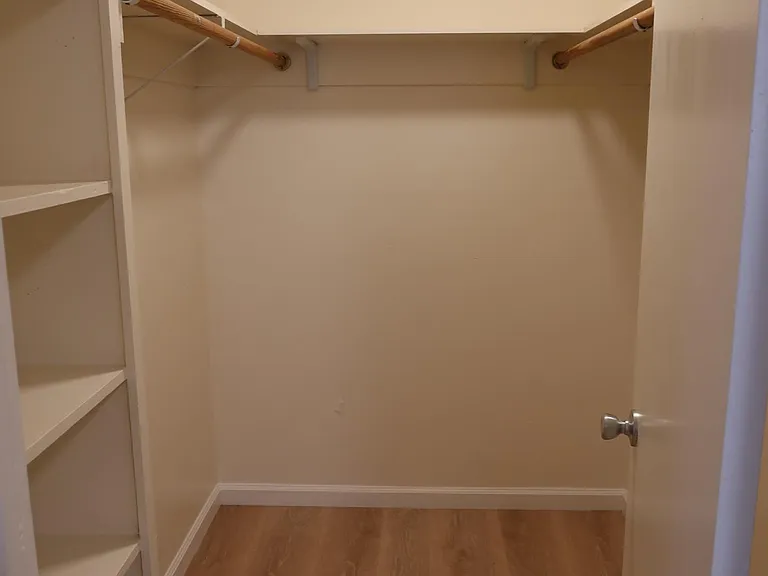 Walk in Closet