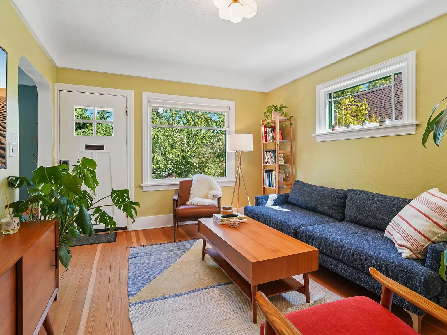 2 bed, 800 sqft, $4,050 — Photo 4