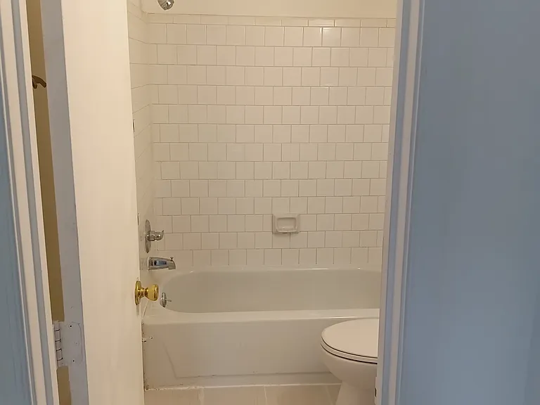 7333 Branchwood Ter — Photo 14