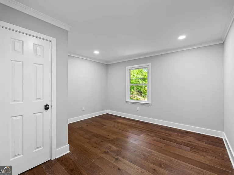 125 Terrell Dr — Photo 35