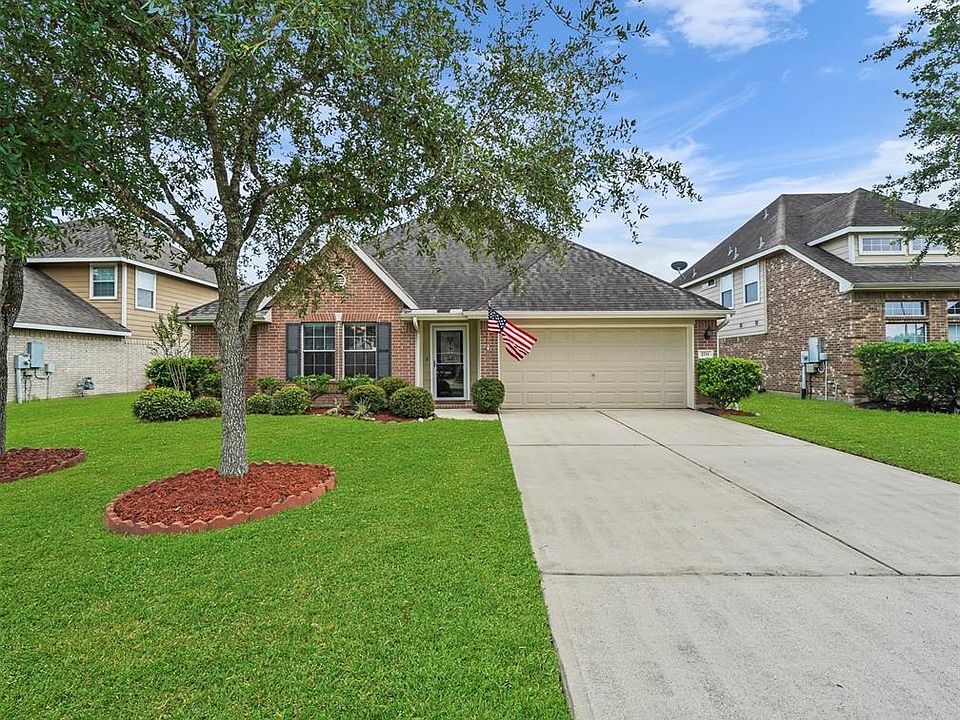 1st image of 2711 Quail Dove Ln