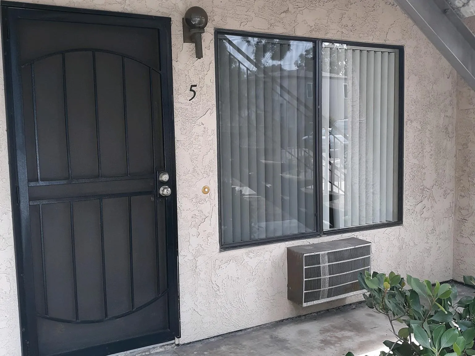 4763 Jessie Ave — Photo 3