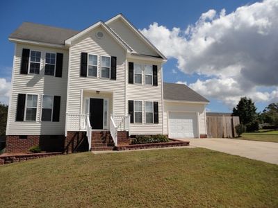 100 N Buttress Dr, Fuquay Varina, NC, 27526