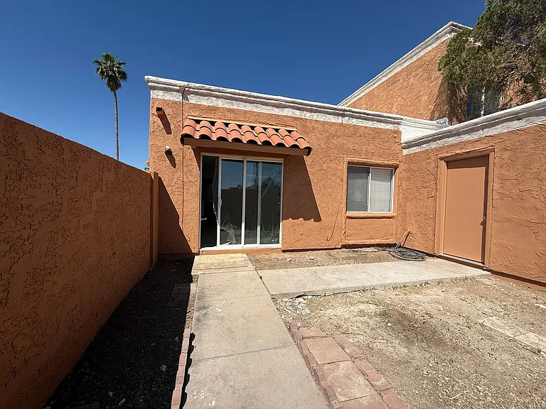 4035 S 45th Pl — Photo 14