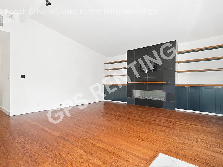 17224 Beach Dr NE — Photo 6
