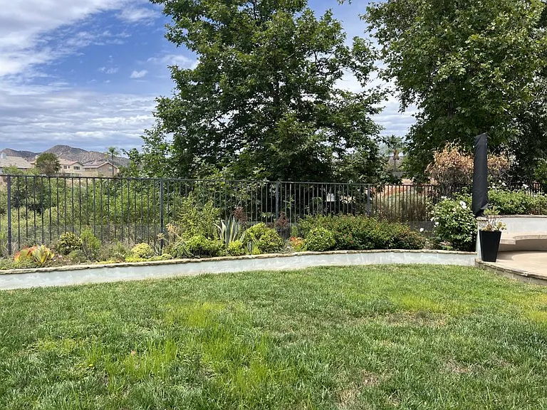 40125 Belvedere Ct — Photo 39