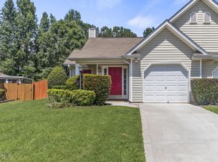 50 Courtyard Dr, Newnan, GA 30265