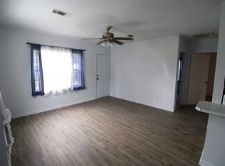 1220 Pecan St UNIT A, Clute, TX 77531