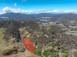 99999 Belmont Dr, Clyde, NC 28721