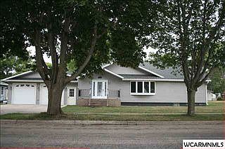 1st image of 2832 Oak Ave