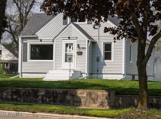 503 11th Ave NE, Rochester, MN 55906