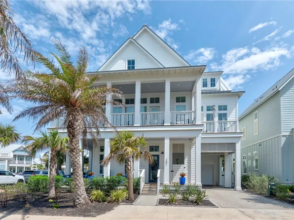 201 Lakeshore Dr, Port Aransas, TX 78373