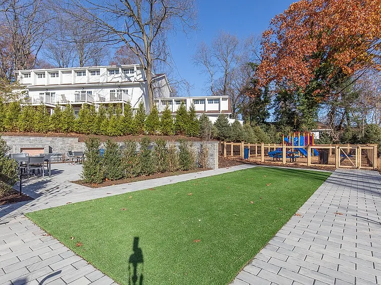 ARIUM at Greenwich Place — Photo 34