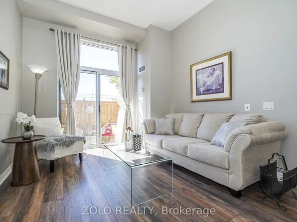 1720 Eglinton Ave E #107, Toronto, ON M4A 2X8