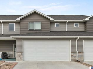 2606 W B St, Lincoln, NE 68522