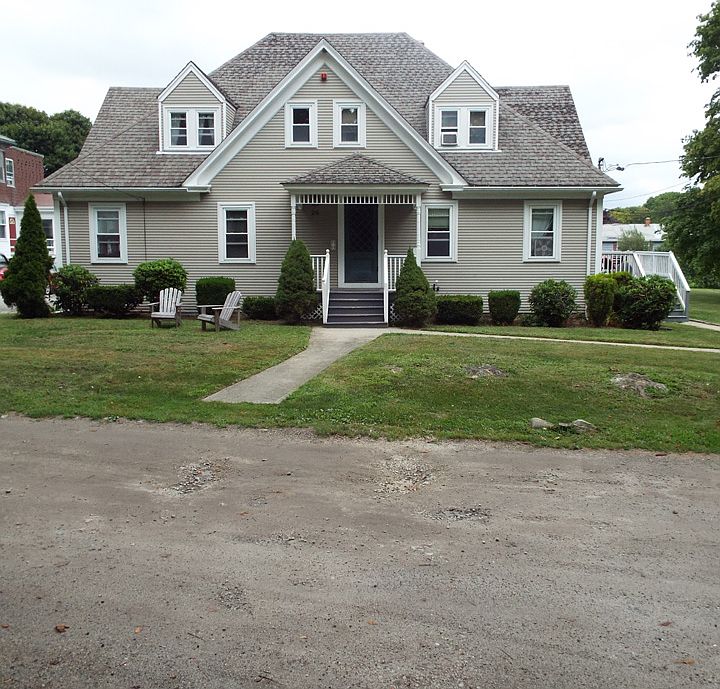 front street view