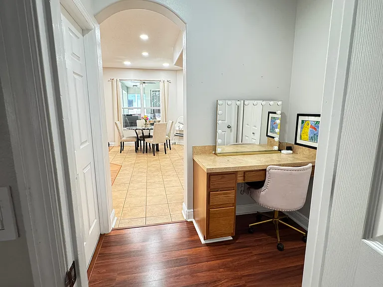 15336 Firelight Dr — Photo 3
