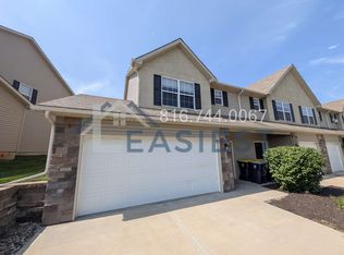 3835 NW 94th St, Kansas City, MO 64154