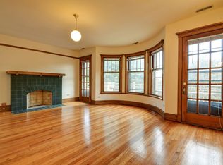 3920 N Janssen Ave APT 3, Chicago, IL 60613
