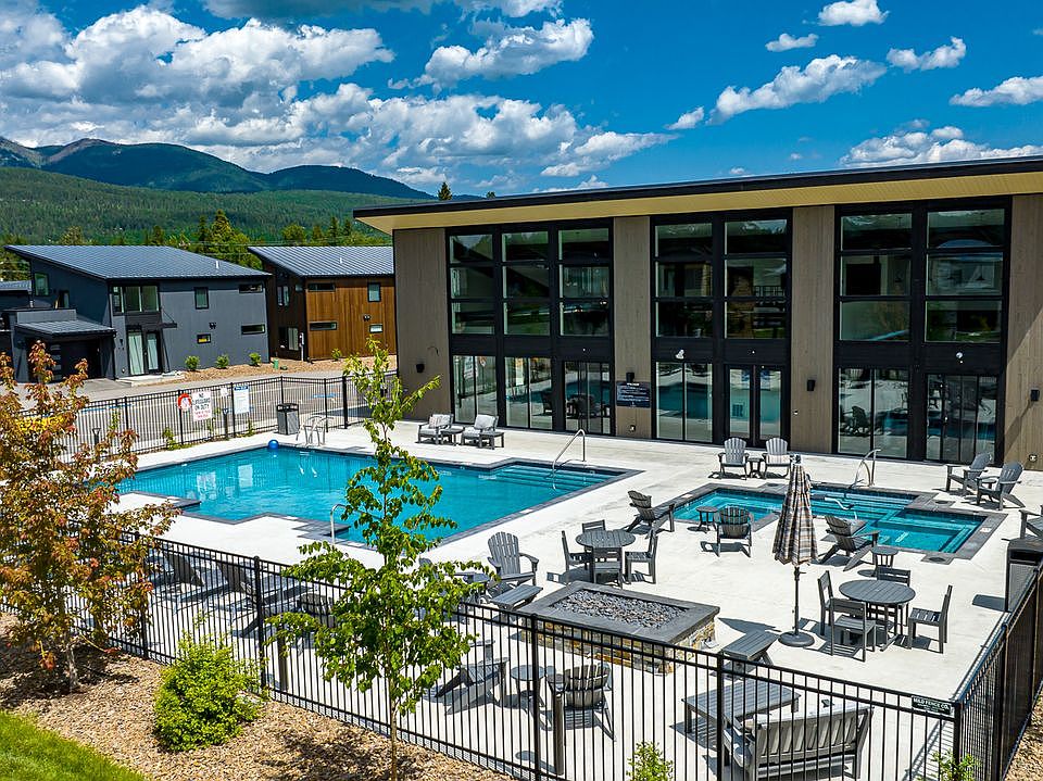1st image of 86 Serpentine Cir #304