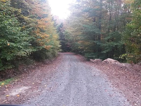 3rd image of Quarry Road