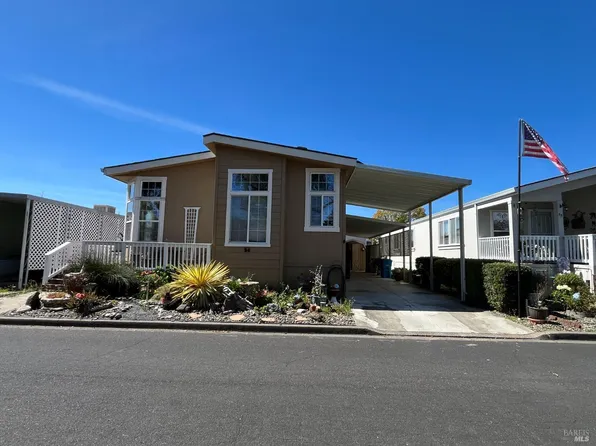 54 Norfolk Dr, Santa Rosa, CA 95401