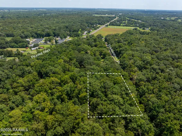 Domengeaux Rd, Saint Martinville, LA 70582