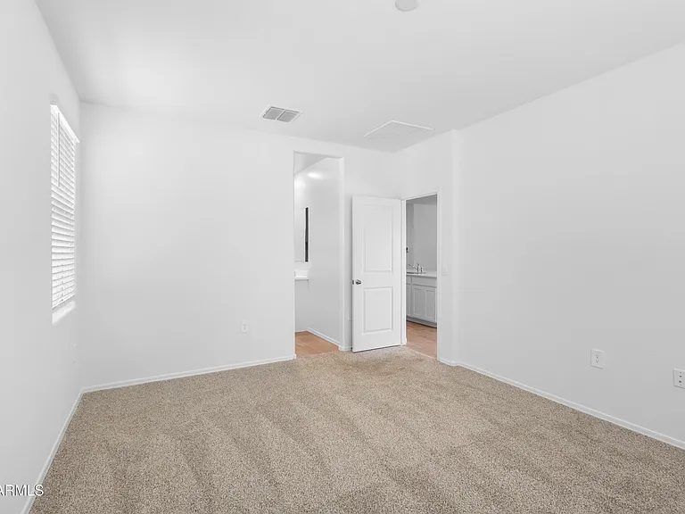 18351 W Hackamore Dr — Photo 28
