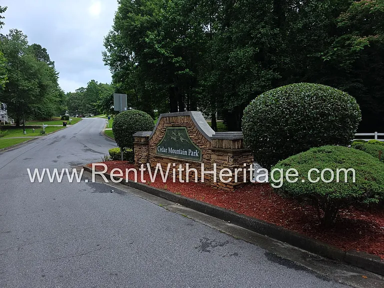 1550 Cedar Hl — Photo 61