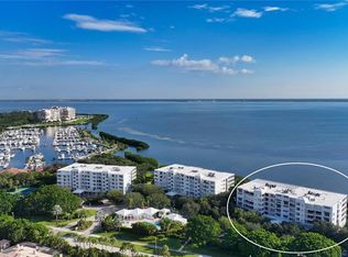 2410 Harbourside Dr APT 142, Longboat Key, FL 34228
