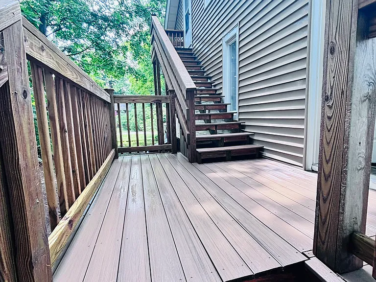 6 Howard Ave #1 — Photo 23