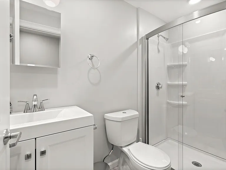211 Princeton St #2 — Photo 4