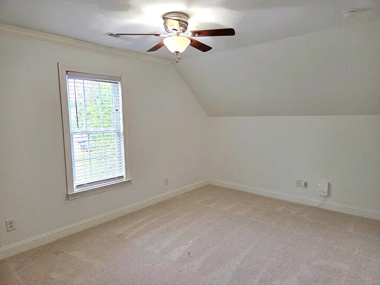 1105 Bert Ct — Photo 11