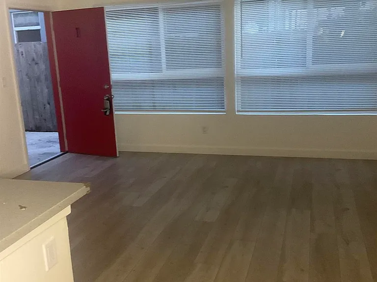 1512 Sherman Pl — Photo 53