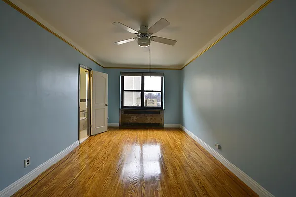 Sold by Bank Neary | media 11