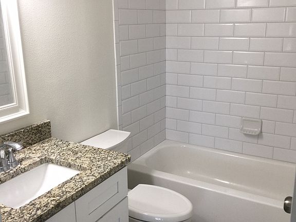 5th image of 1815 Mariner Dr APT 172