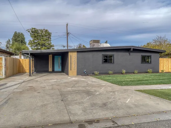2655 E Saginaw Way, Fresno, CA 93726