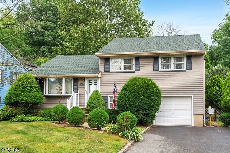 141 Greenbrook Rd, North Plainfield, NJ 07060 Zillow