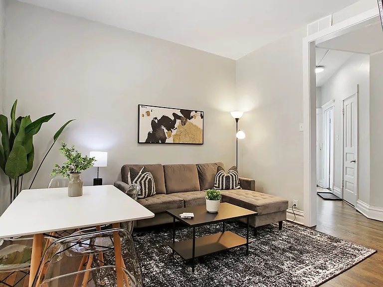 5220 N. Clark Street — Photo 14