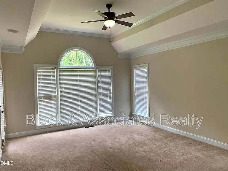 5013 Kettle Creek Way — Photo 7